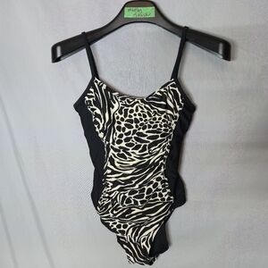 Christina One Piece Swim Suit Black And White Print Size 8